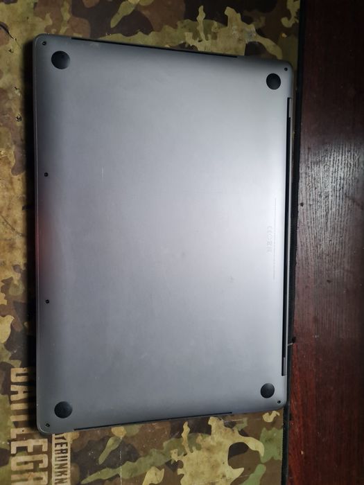 MacBook Pro A1707