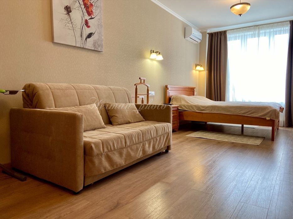 Глушкова 9в, генератор, 1 кімнатна 57м2, м. Іподром