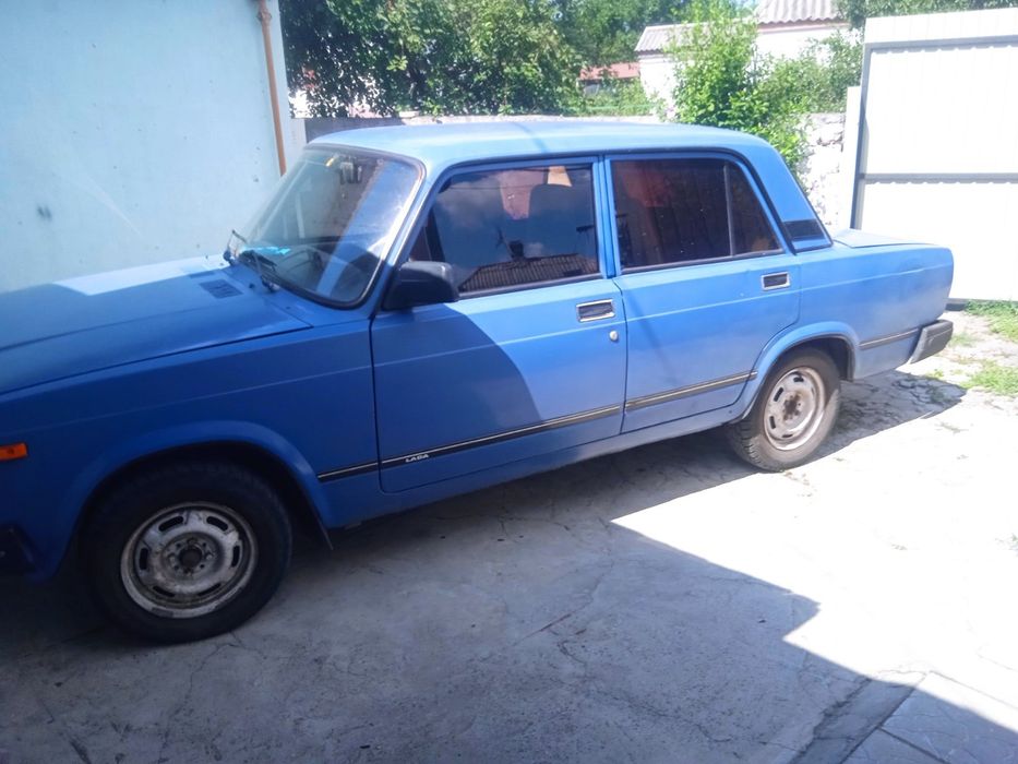 Продам ваз 2107.