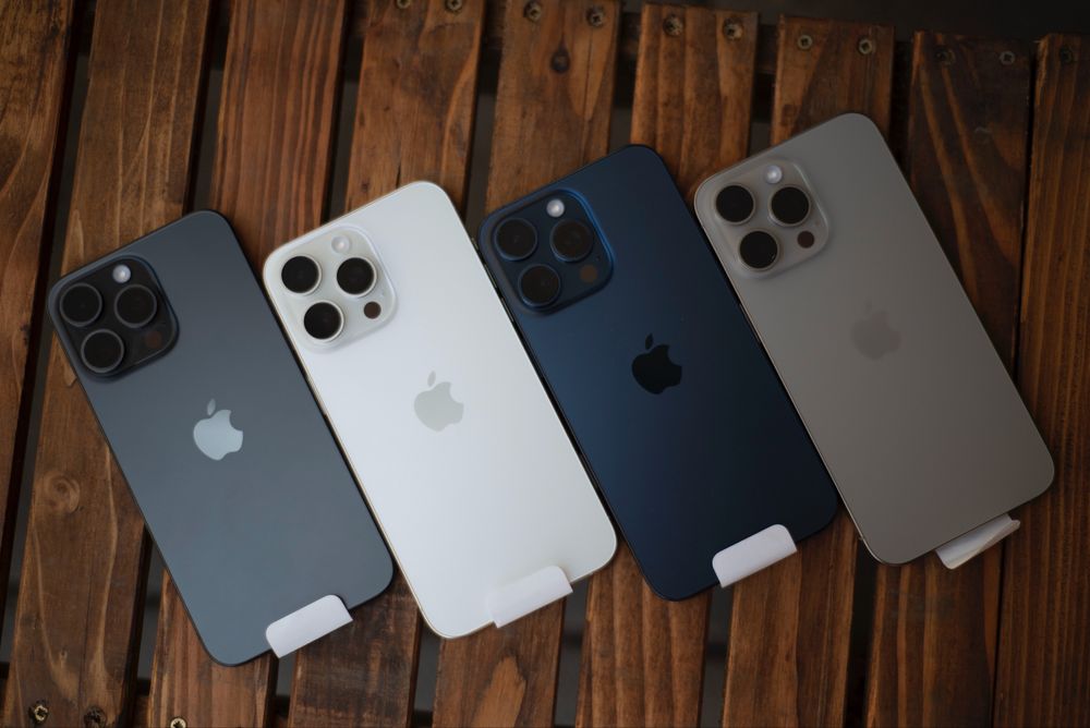 Open/Used iPhone 15 pro max 1TB esim магазин iStory