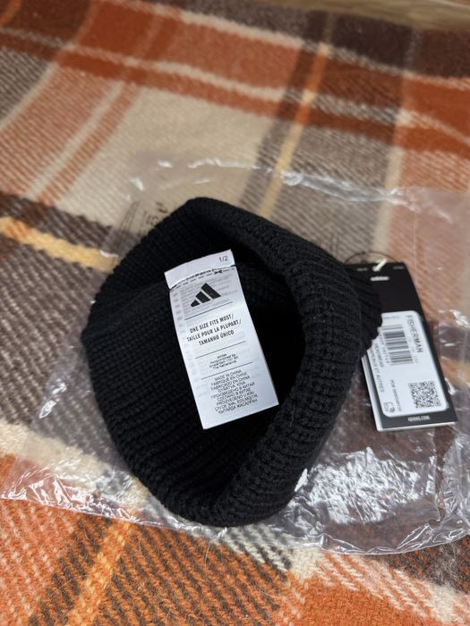 Adidas beanie fisherman шапка чоловіча адідас мужская