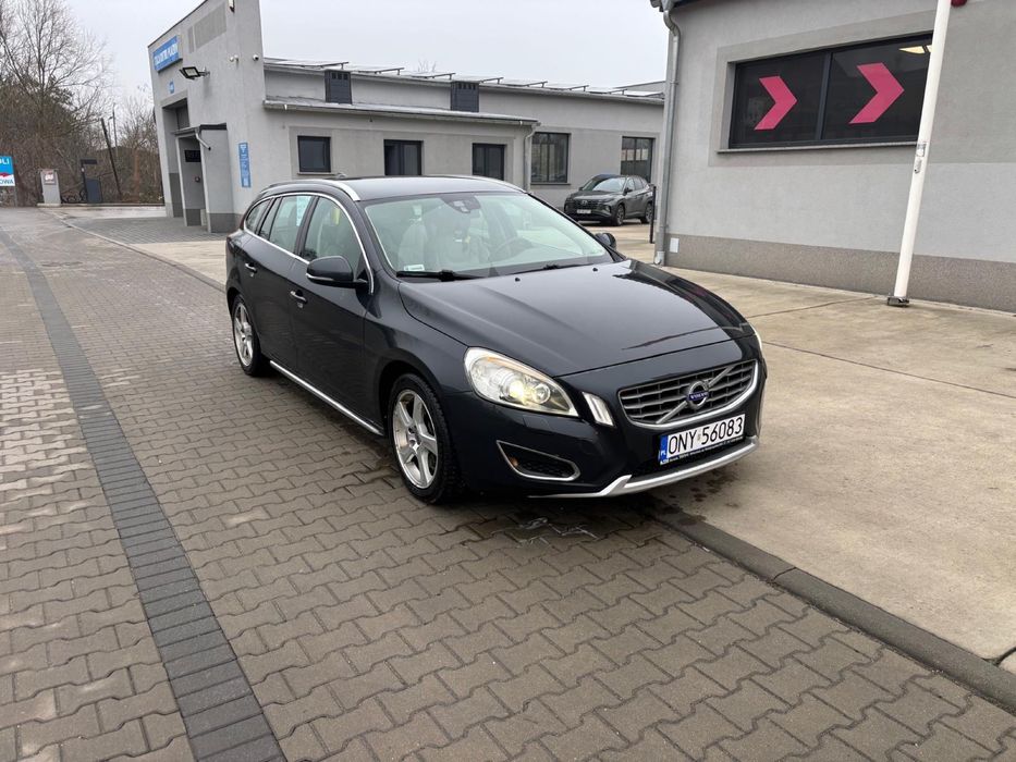 Volvo V60 2.4D5 Automat