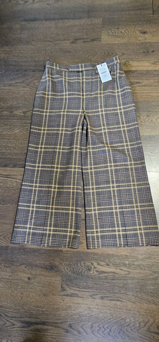 Nowe spodnie w kratę Zara rozm.XL