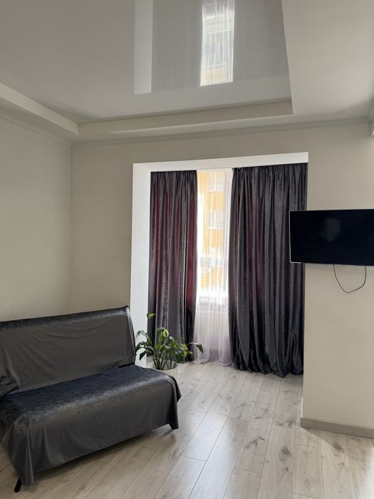 Вільна . ДОКУМЕНТИ .Є квартири, у різних районах міста