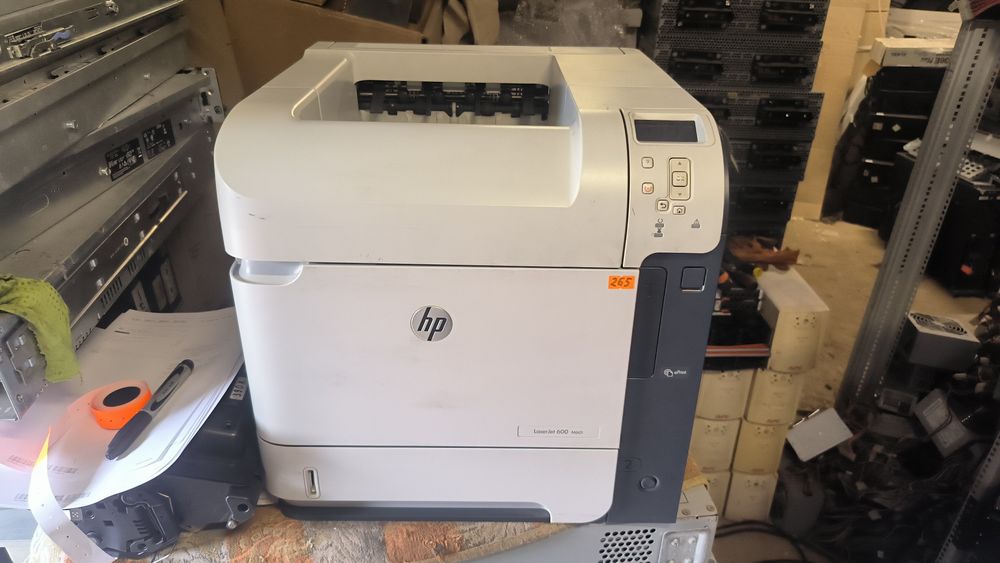 Принтер HP LaserJet 600 M601 M602