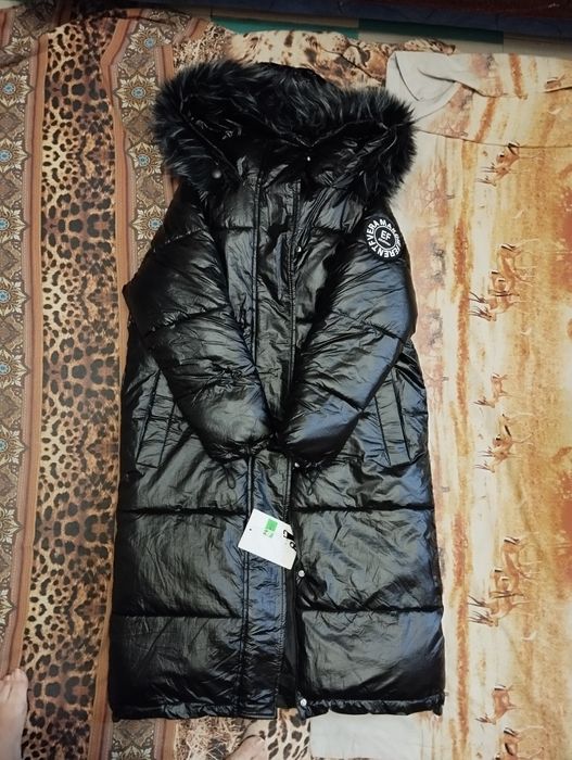 Пальто зимнее. Пальто женское.