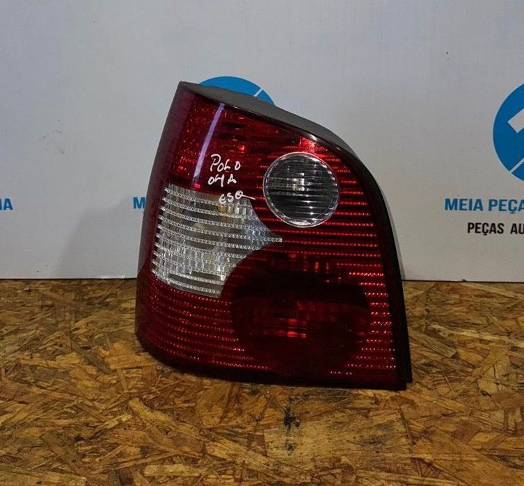 Farolim traseiro esquerdo Vw Polo de 2004