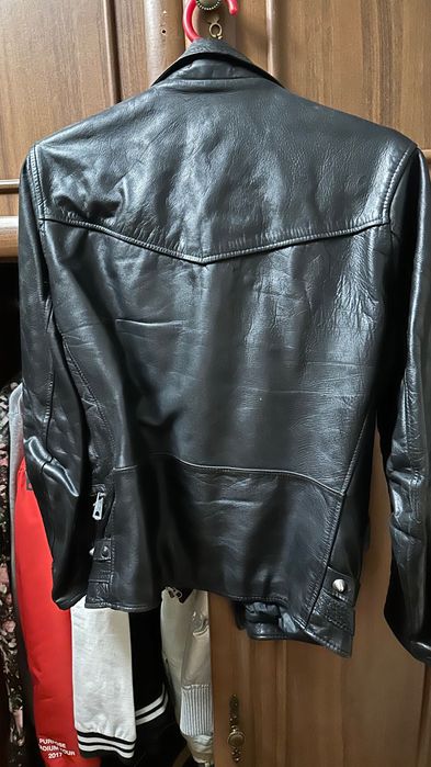 Кожаная куртка косуха с шипами