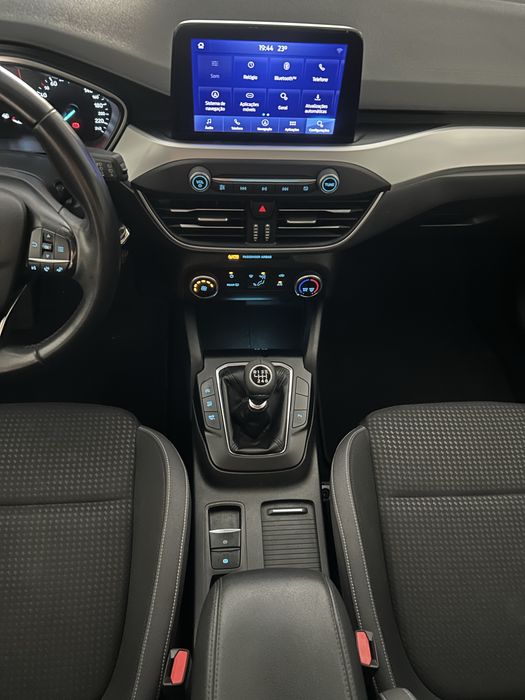 Ford Focus SW 1.5 TDCi EcoBlue Business (2021) –Nacional