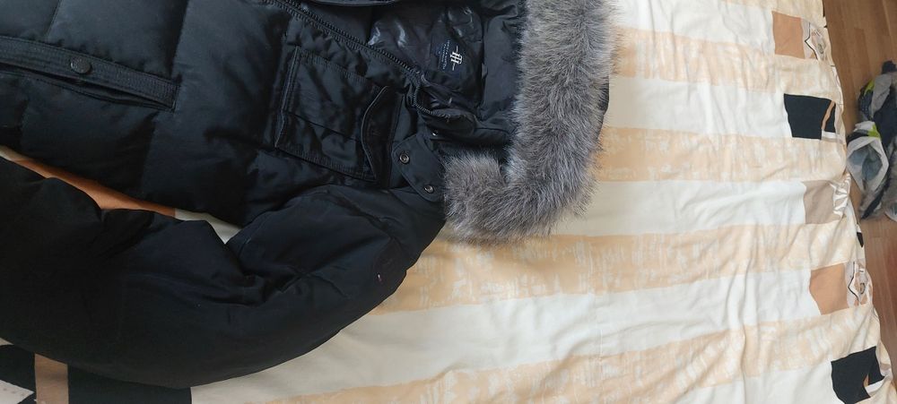 Sprzedam  męską kurtkę puchową