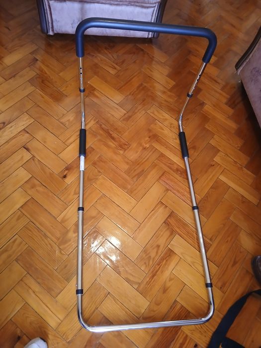 Barra de segurança para cama