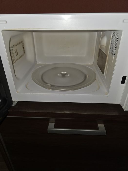 Mikrofalówka firmy Power