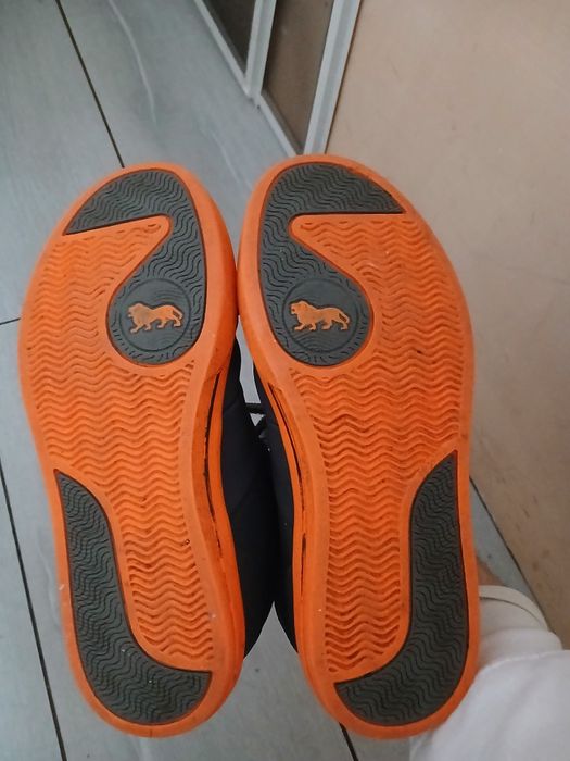 Дитячі кросівки , 2 пари оригінал