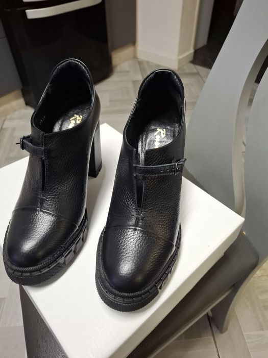 Buty ze skóry naturalnej