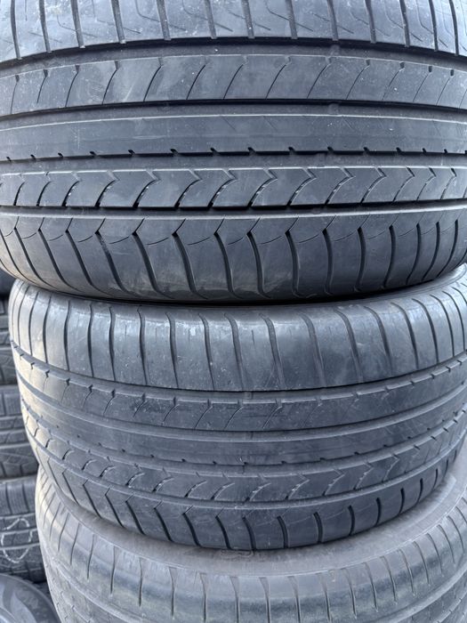 Хороші шини літні 275/40/19 Goodyear  Runflat