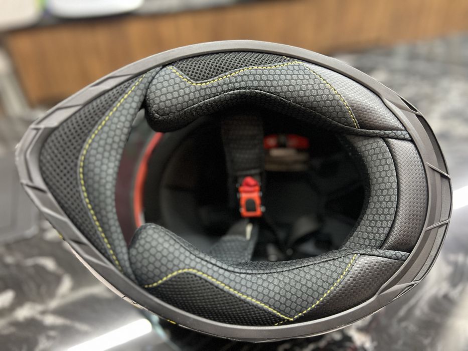 Шлем YOHE оригінал японія XL