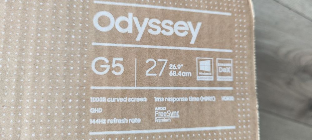 Monitor Samsung Odyssey g5 27  144Hz Curved