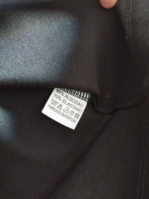 T-shirt preta da Colimalhas