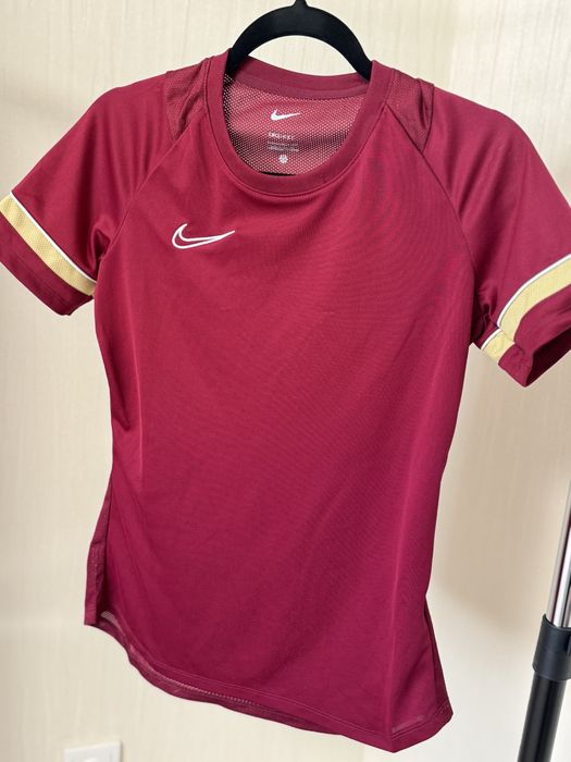Футболка nike оригінал S