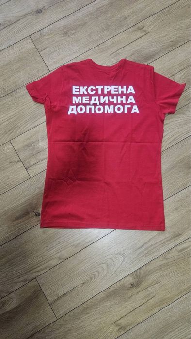 Футболка для працівників швидкої