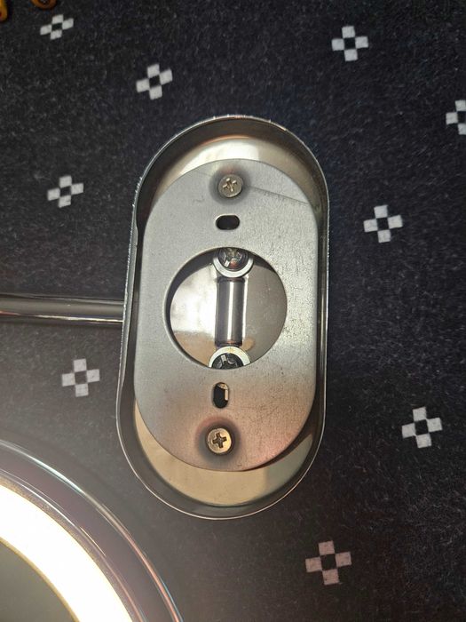 Lustro podswietlane,sciana