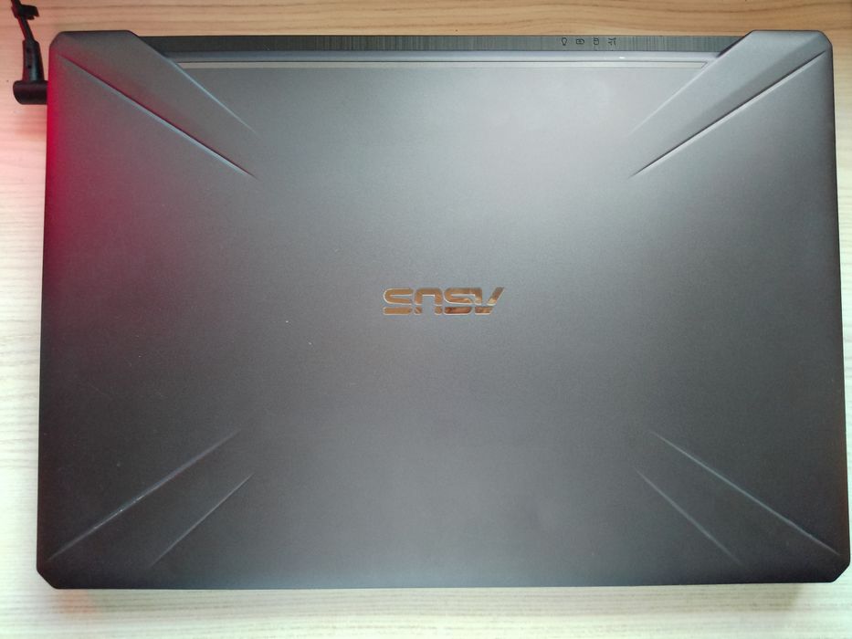Laptop gamingowy ASUS AMD RYZEN 7 , GTX 1660 TI 6gb