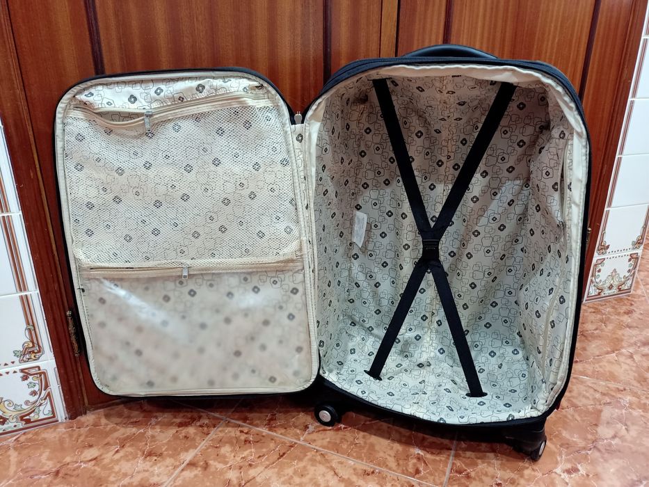 Mala malas Samsonite de porão até 23 kg viagem casa quarto apartamento