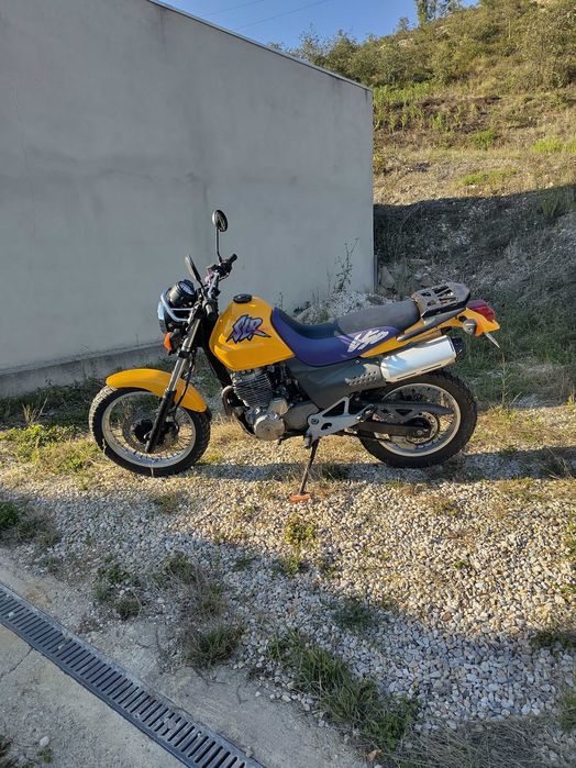 Honda SLR 650 RD09
