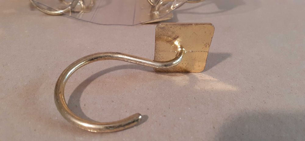 Suporte de toalhas de banheiro