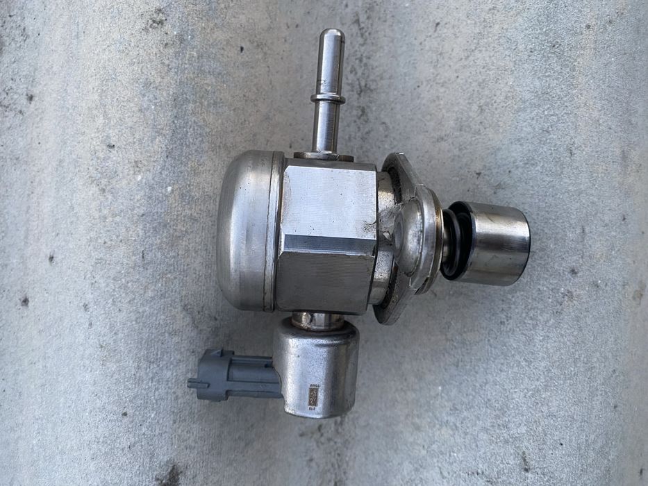 Паливний насос форд тнвд