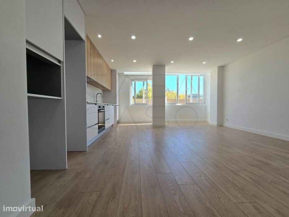 T3 totalmente remodelado em Montalvão - pronto a estrear
