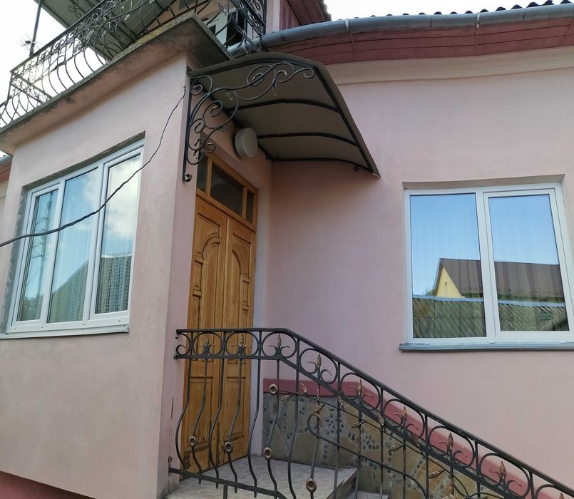 Продається будинок у м. Бучач
