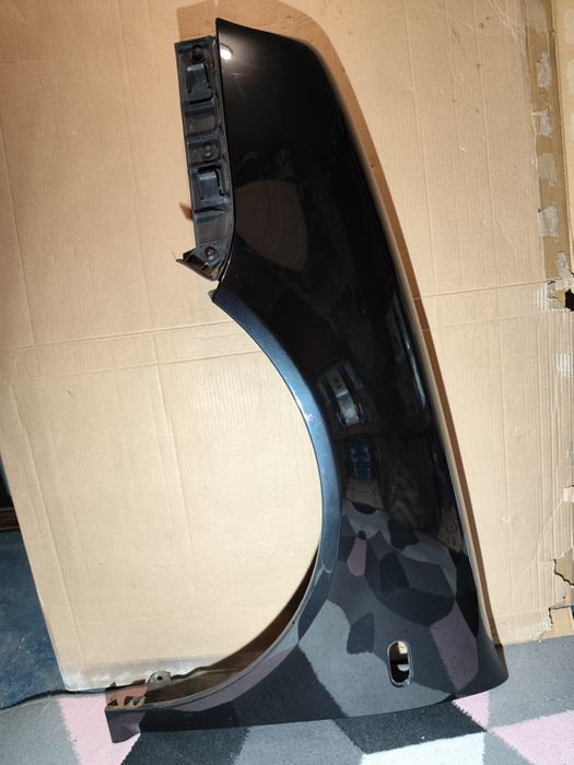 Błotniki Golf 4 IV Lewy Prawy LC9Z