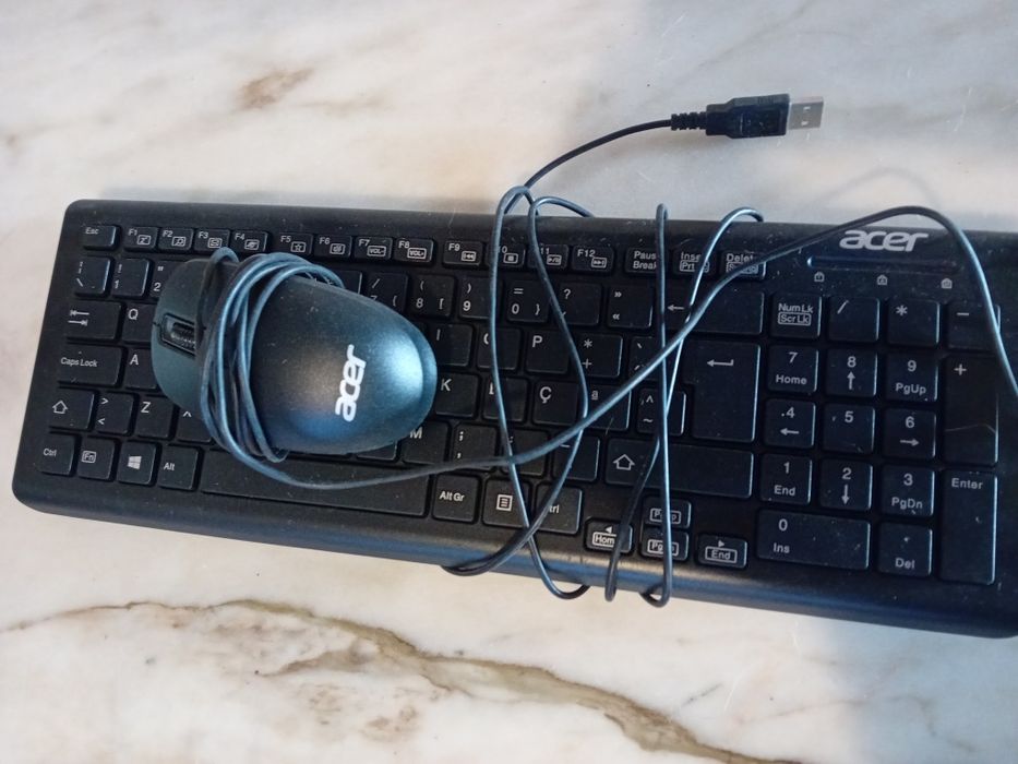 Teclado e Rato Acer