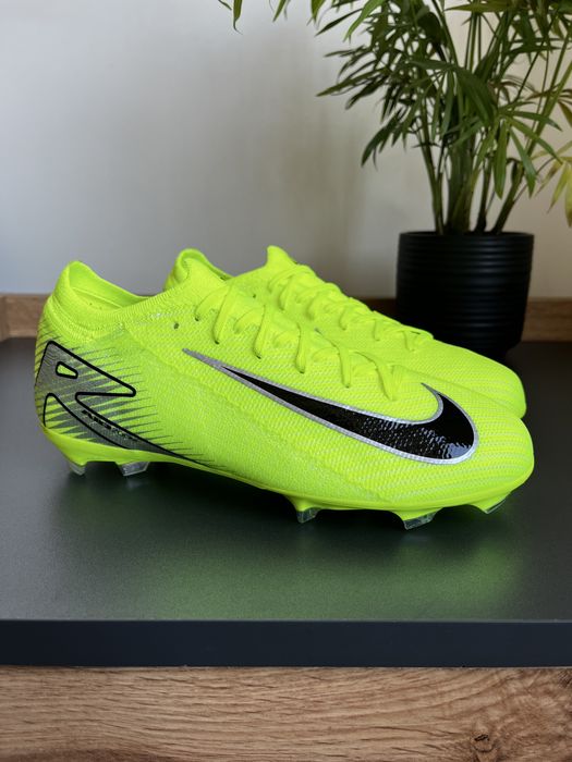 Nike Air Zoom Vapor 16 Pro оригінал бутси дитячі 36 нові HF5448-700