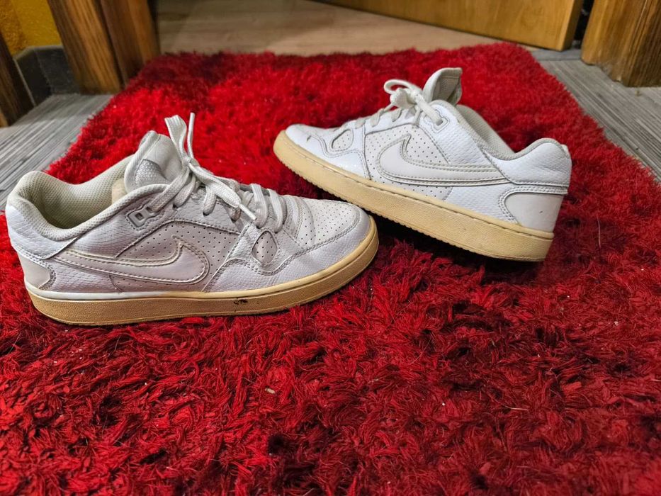 Ténis Nike Air Force Nº38,5