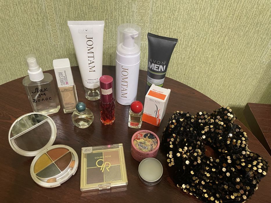 Набор косметики парфюмы