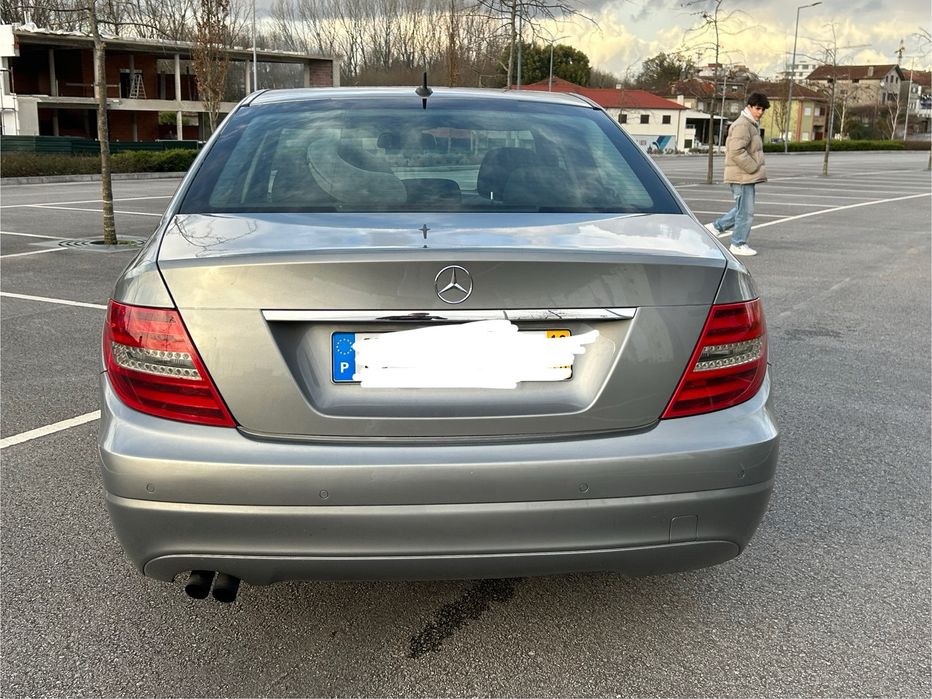 Mercedes-Benz c180d 2012