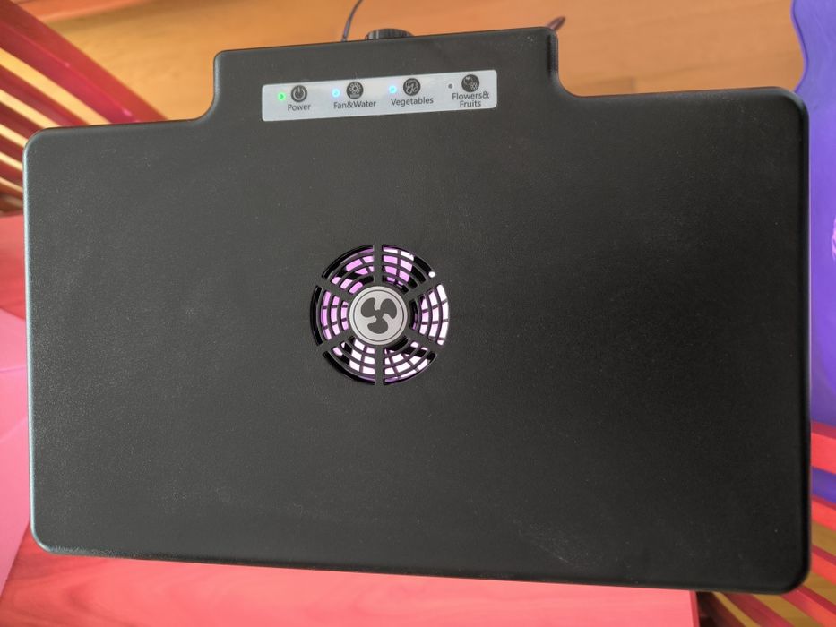 Smart Garden Horta Interior Idoo como NOVA