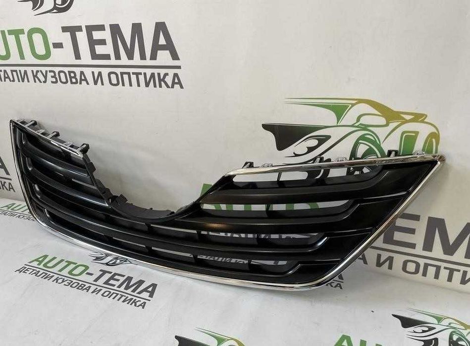 Решетка радиатора Camry 40 в продажу не тільки Решітка радіатора !