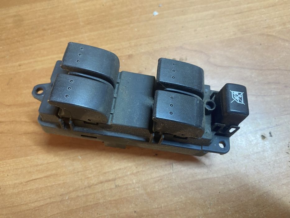 Mazda 3 BK кнопки, блок управління склопідіймачами водійський для Мазд