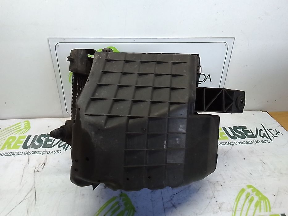 Caixa filtro ar VOLKSWAGEN Passat (3B2)