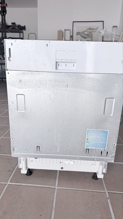 Máquina de Lavar Louça de Encastrar Indesit DIF 14B1 A (13 Talheres)