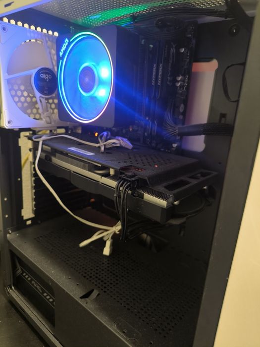 PC Gamer – RX 580 8GB, Ryzen 3 4100, 8GB RAM (No precinho)