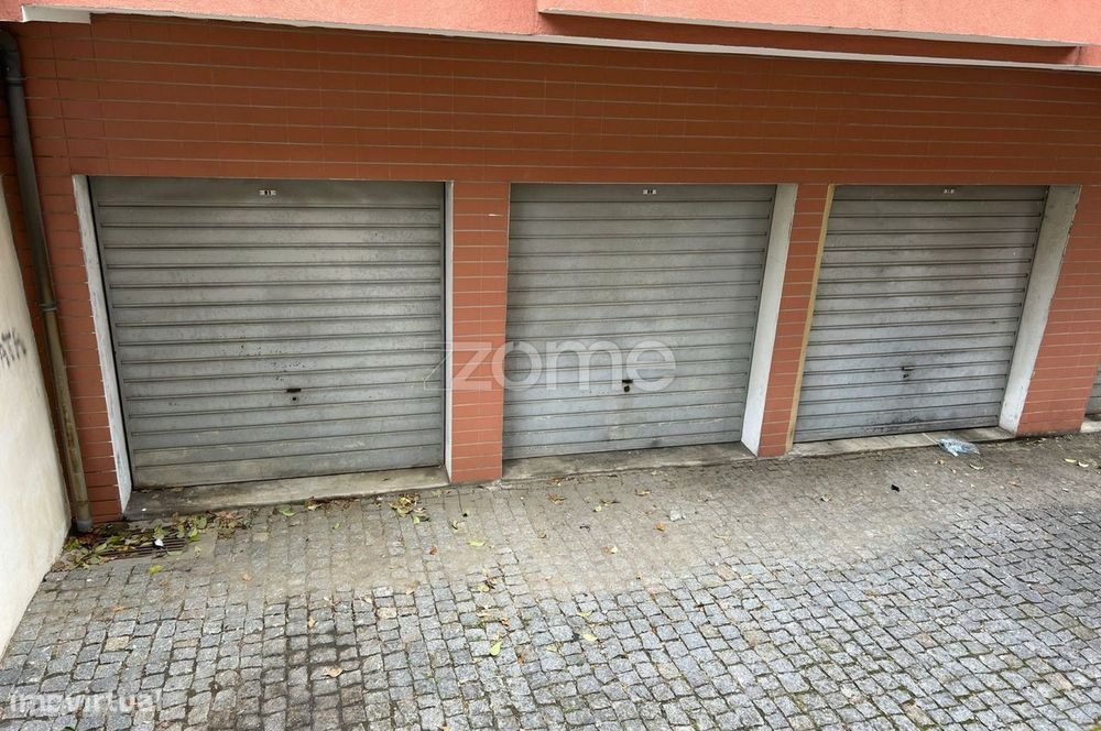 Apartamento T3 com garagem fechada junto ao Braga Shoping