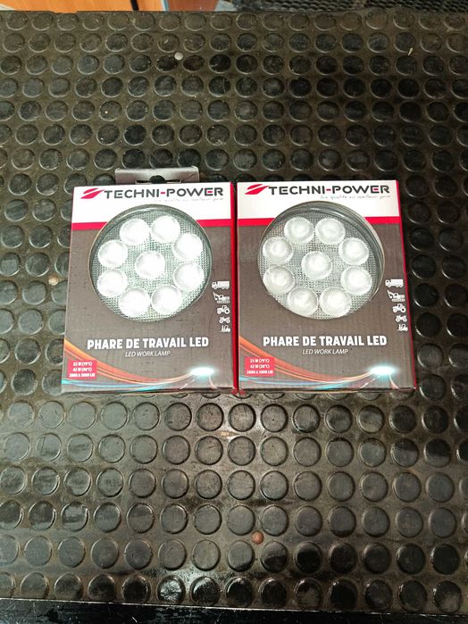2XReflektor led okrągły 12/24V 42w 3800 lm ochroną przed przegrzaniem