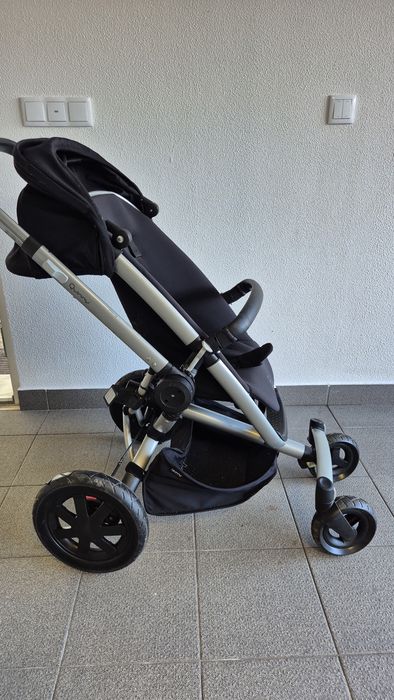 Carrinho bebé quinny