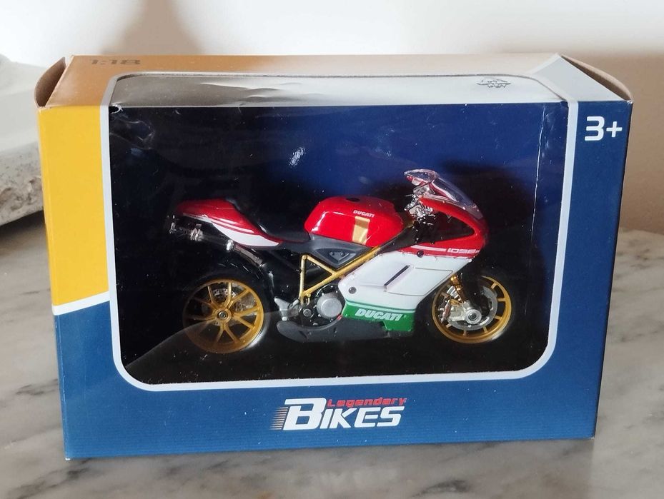 Várias Motas Legendary Bikes Maisto