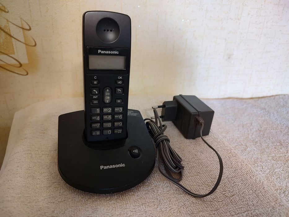 Радиотелефон Motorola, Panasonic, стационарные телефоны (раритет)