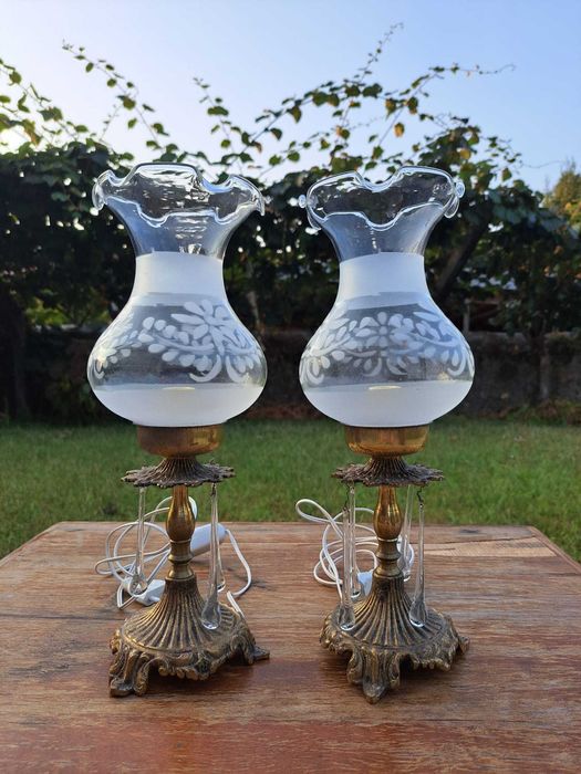 Candeeiros de mesa